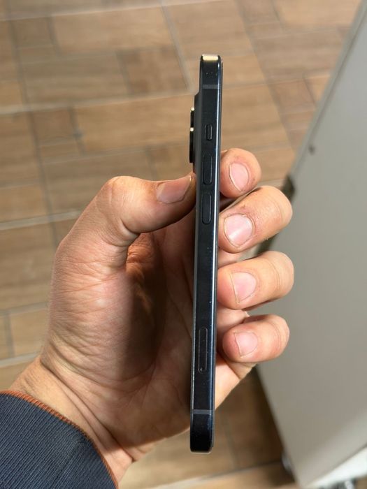 Iphone 15 128/85% 215к