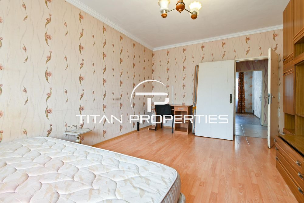 Дава се под наем Тристаен апартамент в София, Люлин 6 - 90 кв.м за 500 € - Снимка #9