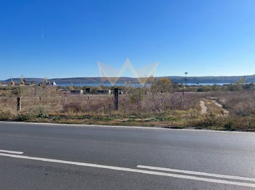 Продава се Парцел в с. Езерово, Област Варна - 4000 кв.м за 51 €/кв.м - Снимка #6