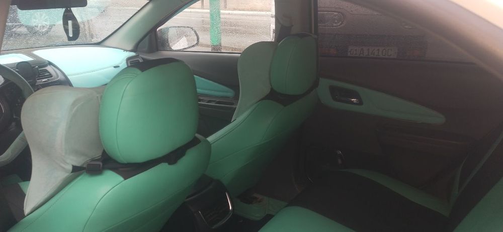 Кобилт сотилади.