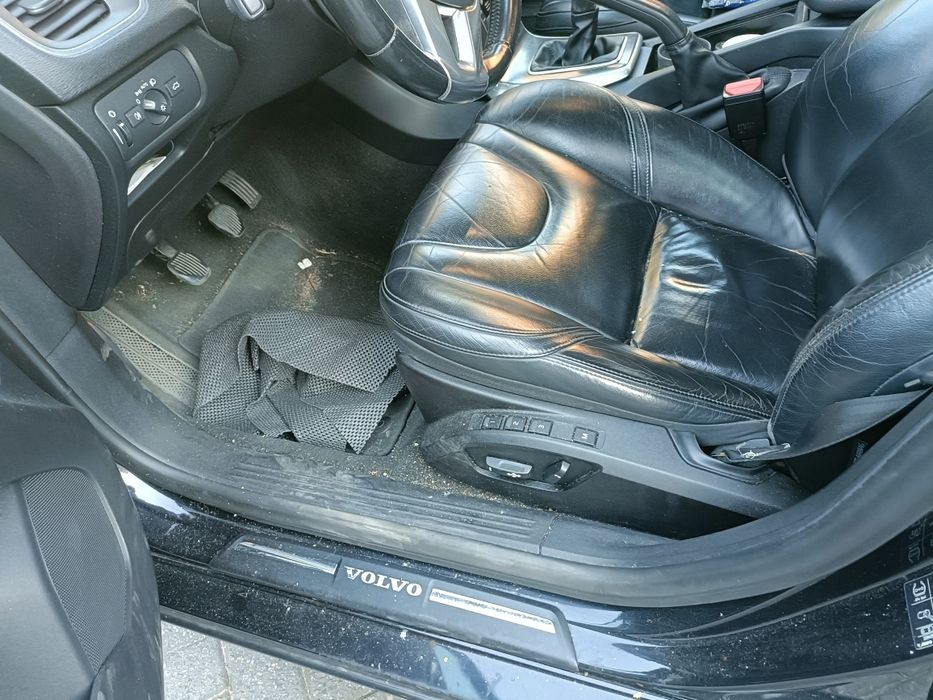 Volvo V40 din 2014