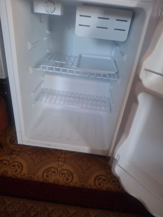 Продам Холодильник.