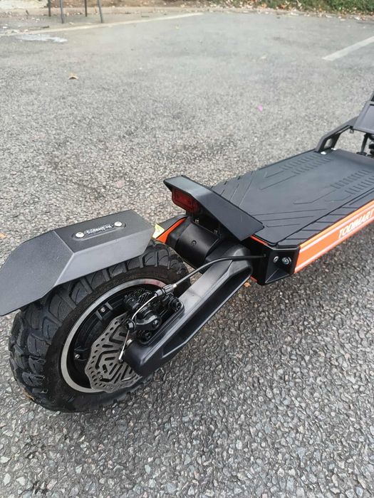 Vând trotineta electrica TODIMART S9