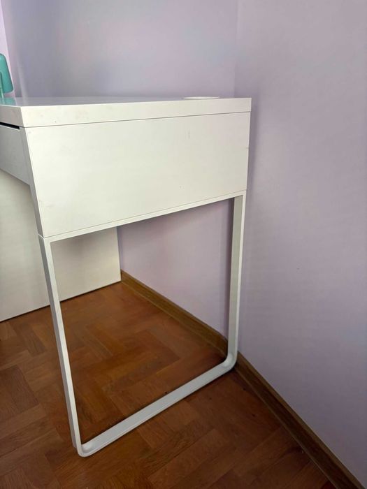 IKEA Компютърно бюро и офис стол