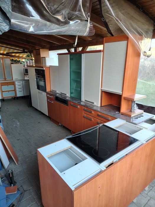 Mobila bucătărie DanKüche cu electrocasnice Neff/Bauknecht