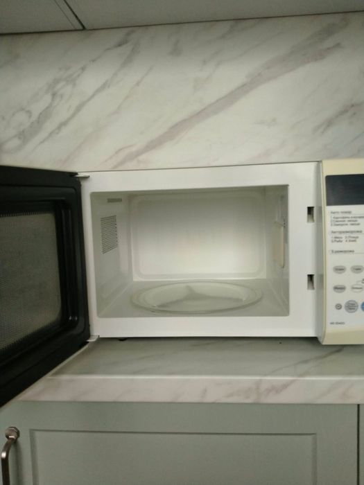 Продам микроволновку