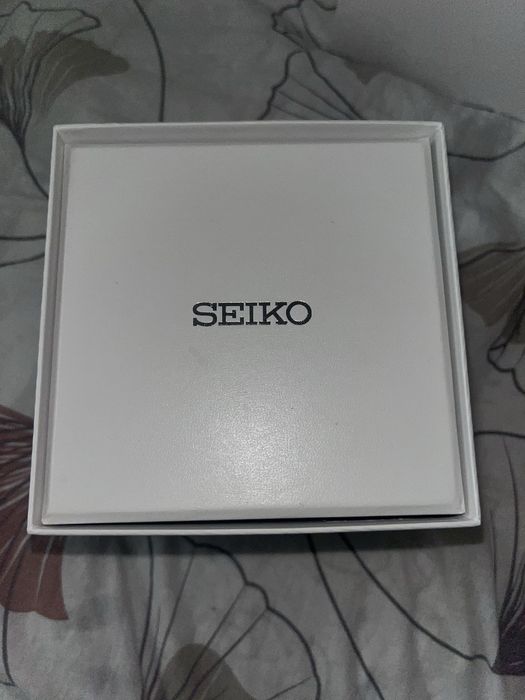 Часовник SEIKO nov