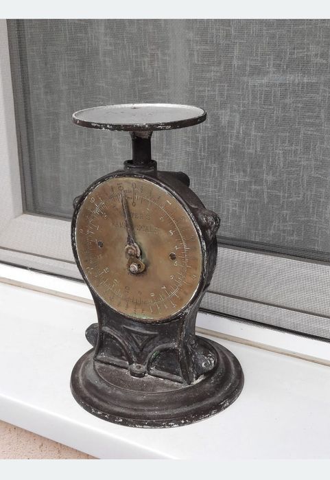 Cantar vechi rustic antic vintage exponat de excepție  terasa magazin