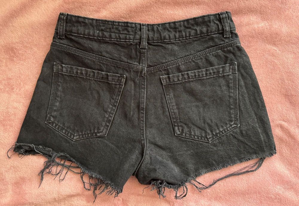 Къси дънкови панталони BERSHKA