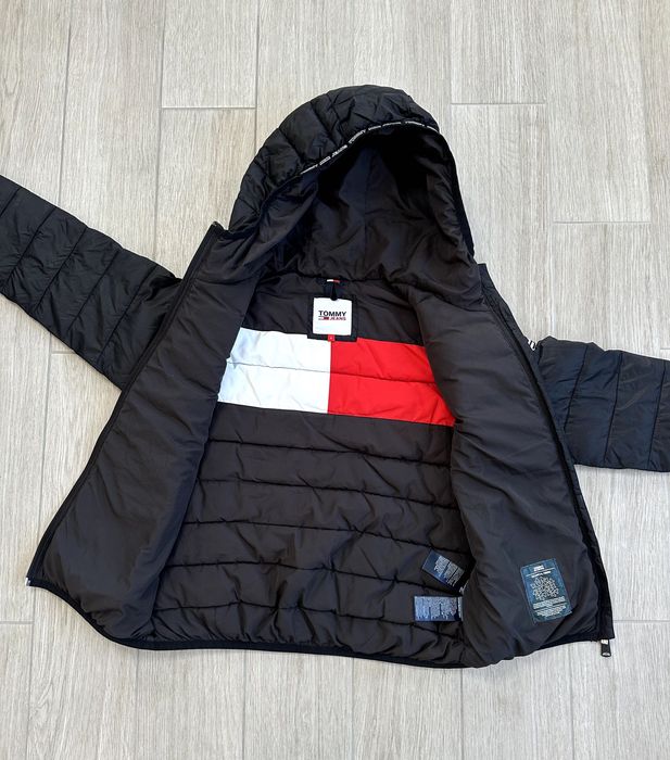 Дамско яке Tommy Hilfiger - размер S, отлично състояние