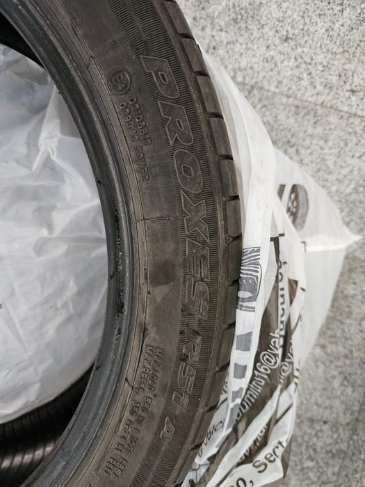 Vând 4 anvelope vara R 18 215/45 Toyo proxes R51A