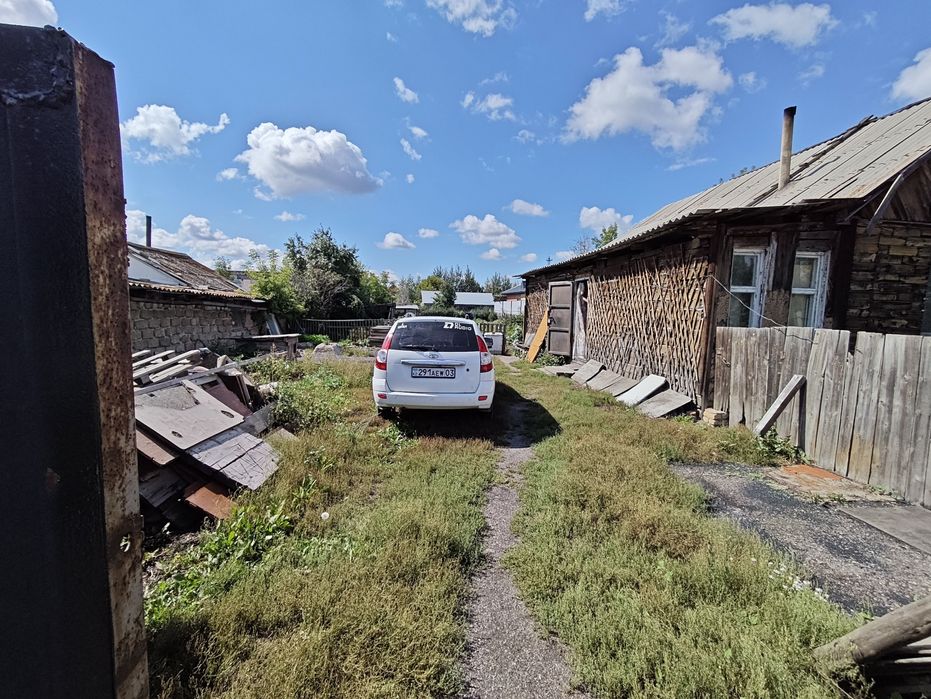 Продам дом с большим участком