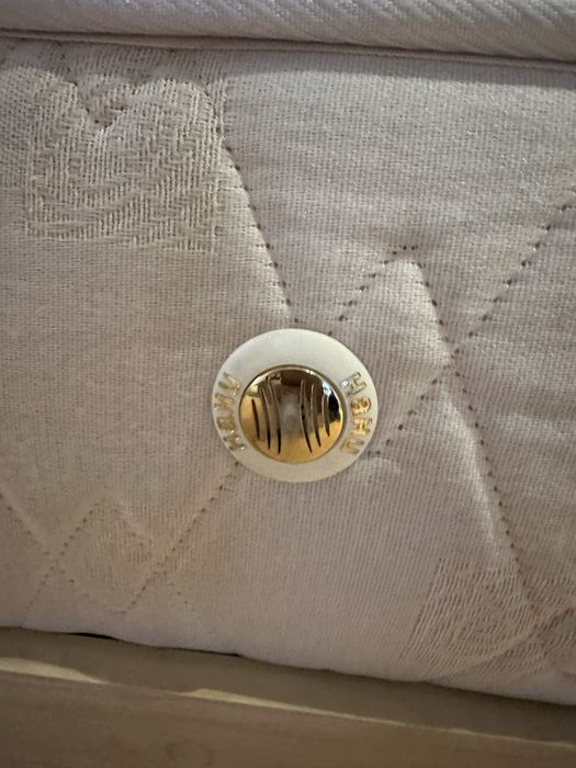 Легла с матрак Нани