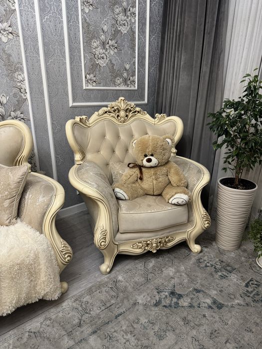 Комплект мягкой мебели