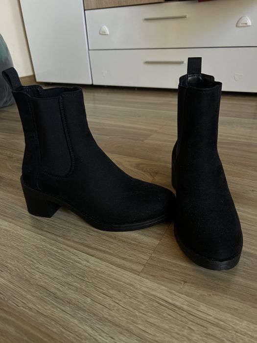 стилни боти до глезена