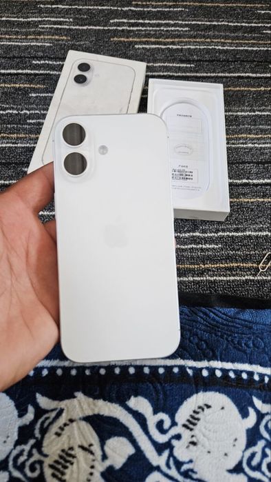 Iphone 17   256gb  yangi