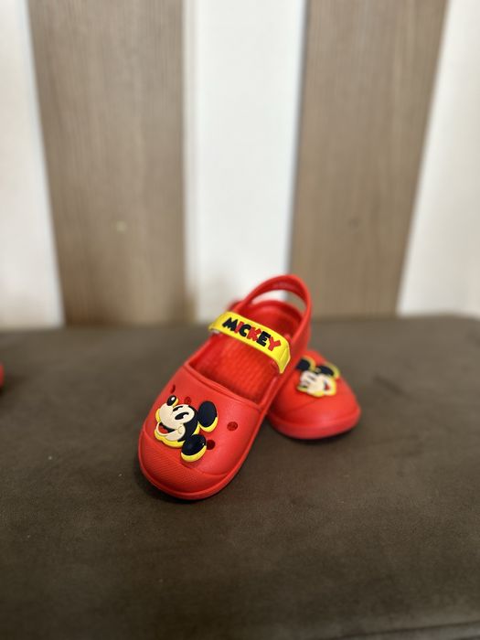Papuci pt copii marime 25 si 27