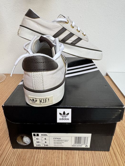 Pantofi sport Adidas Kiel 39 1/3