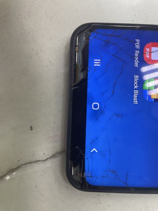 Samsung a10 бу продам телефон
