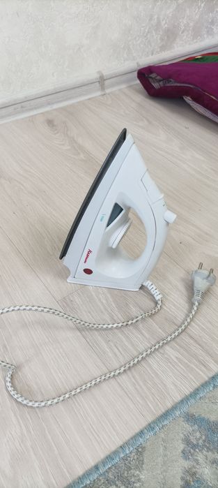 продам утюг  хороший