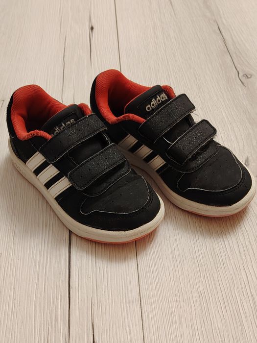 Adidași Adidas copii mărimea 30 – originali, second hand, stare foarte