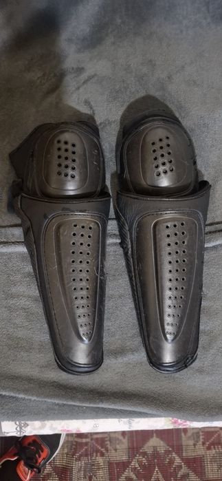 ICON Field Armor  гръб ,налакътници и наколенки