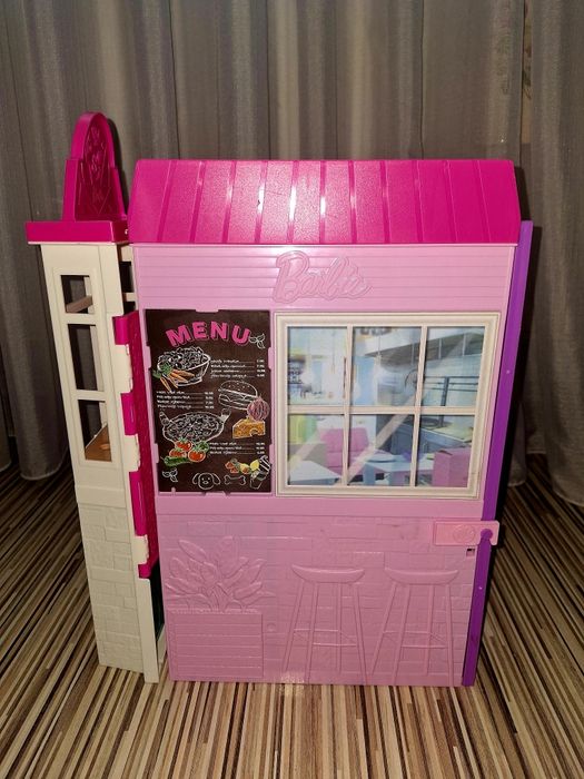 Restaurant Barbi Mattel pliabil.
