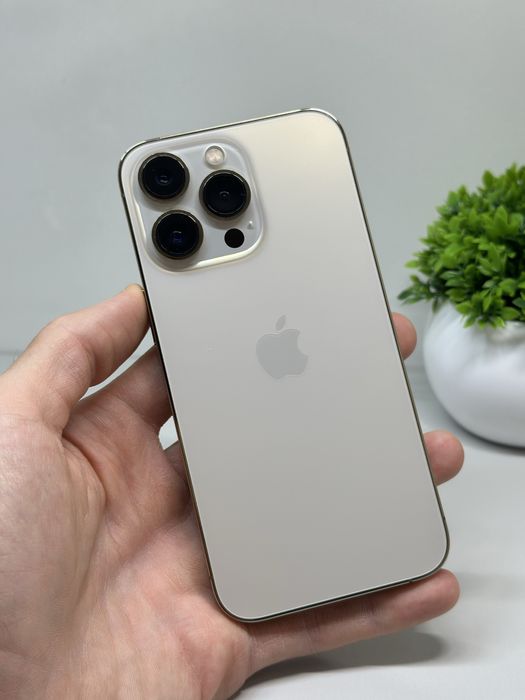 iPhone 13Pro состояние без царапин