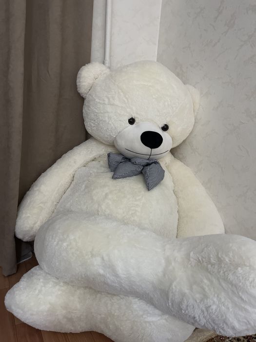 2 метровый белый мишка