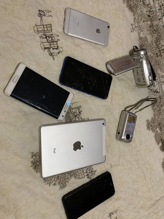 Продам телефон и планшет б/у
