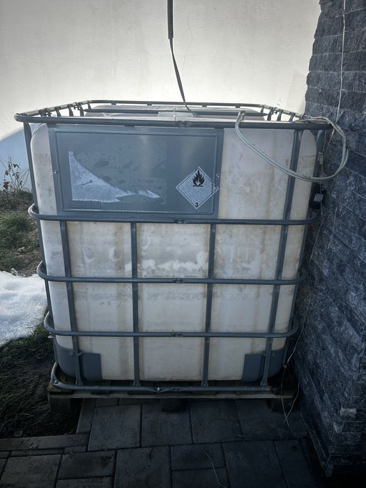 Rezervor IBC 1000L / cub apă / bazin apă pluvială