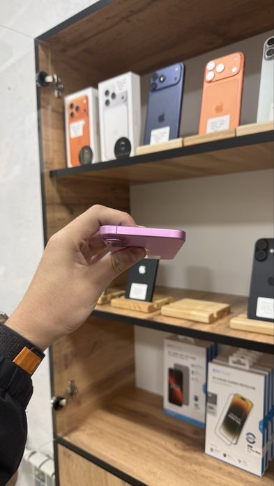 iPhone 16 128GB