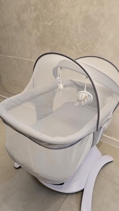 Бебешка люлка 2 в 1 с кош Lionelo Bella