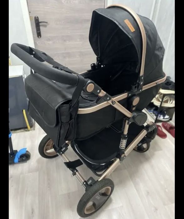 продам коляску срочно