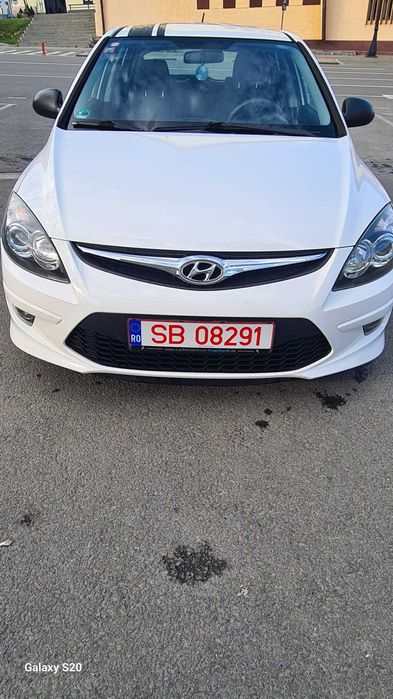 hyundai i 30 E 5, anul 2012, benzina, 1.4, 109 cp
