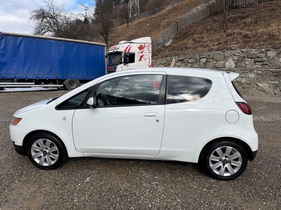 MITSUBISHI Colt 2011 — imagine 3