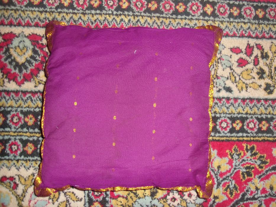 perinita cu fata crosetata macrame