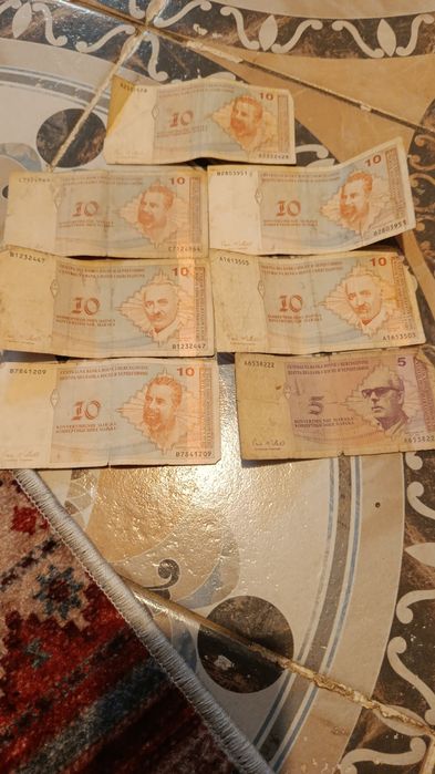 Monede și bancnote pentru colectionari