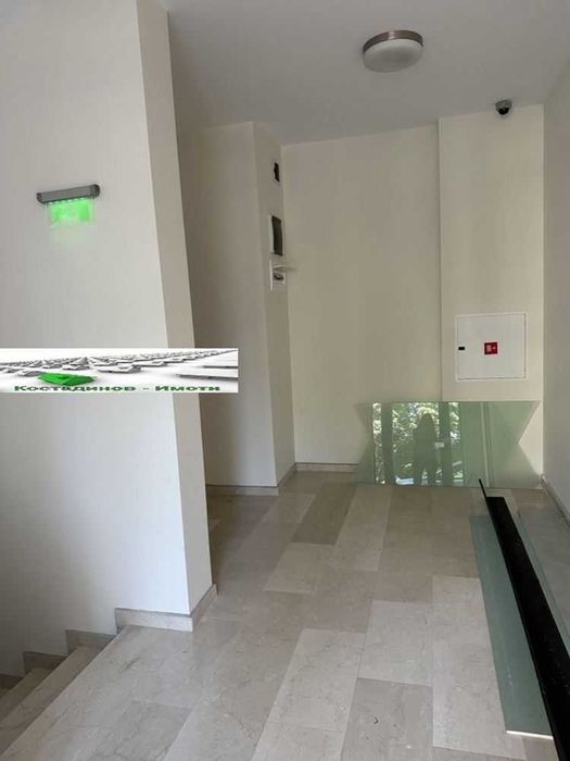 Дава се под наем Офис в Пловдив, Кючук Париж - 291 кв.м за 1994.61 € - Снимка #6