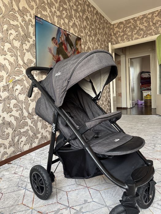 Продам детскую коляску