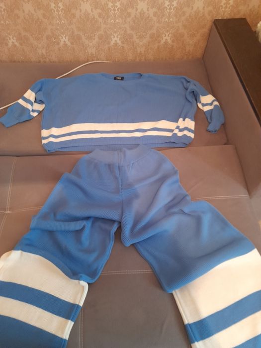 Продам двойку женскую