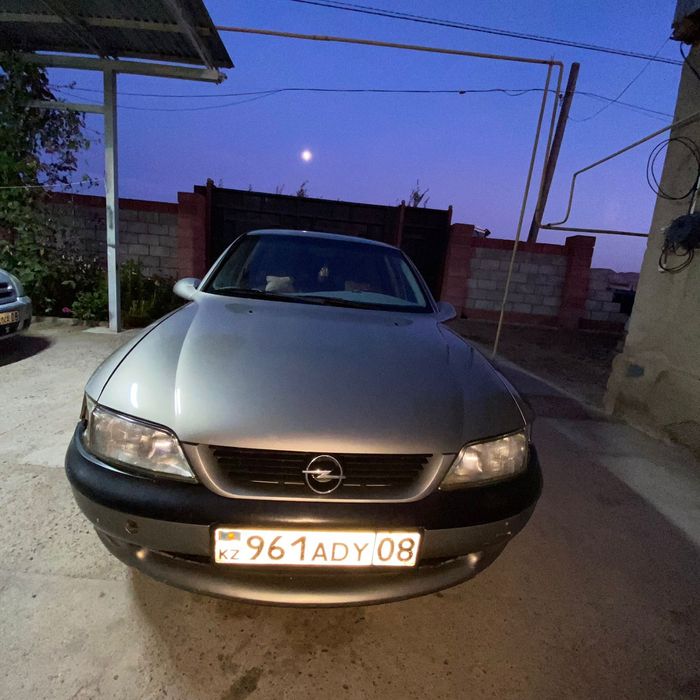 Опель вектра 1.8