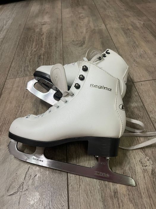 Коньки для фигурного катания