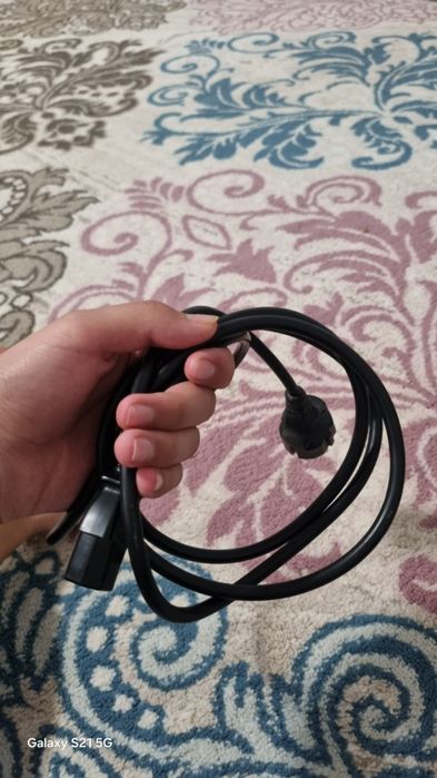 Монитор LG Flatron IPS235 (23", IPS, Full HD)