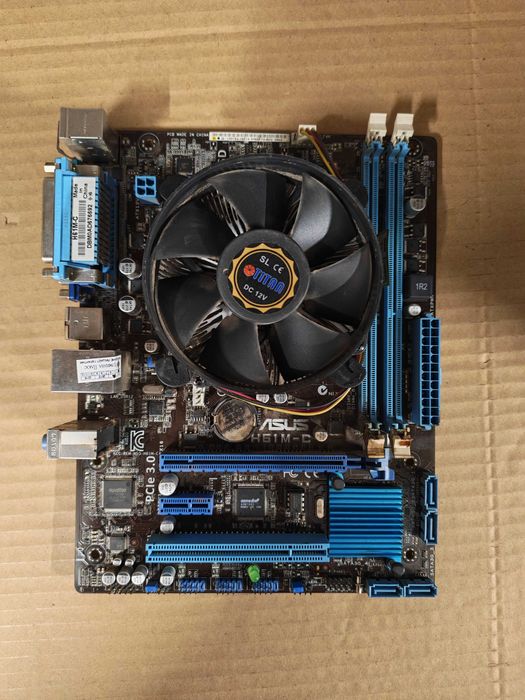 Материнская плата Asus