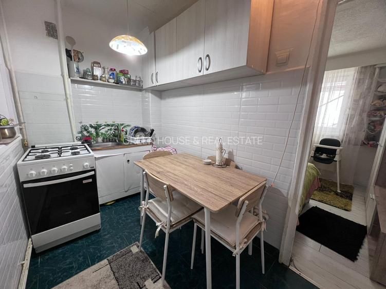 Vând apartament în Deva