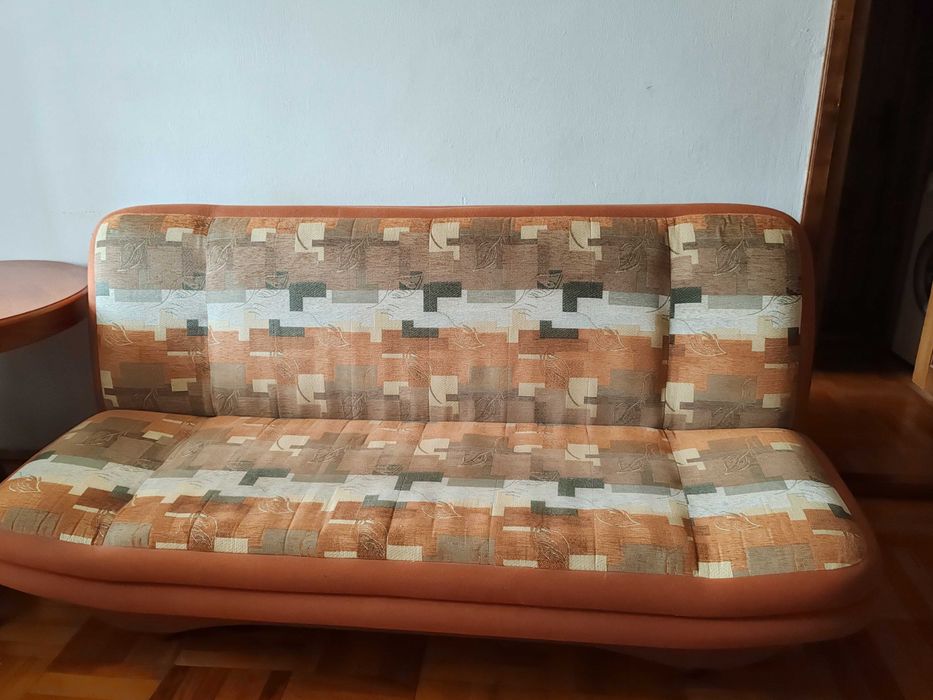 Canapea extensibilă 3 locuri cu lada depozitare