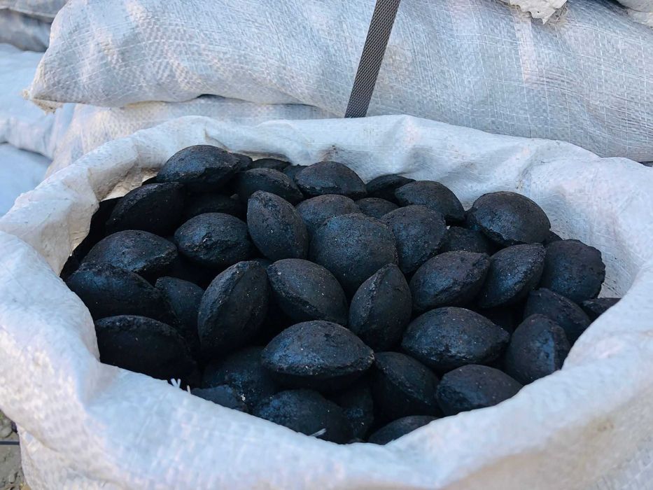 COCS + LIGNIT brichetat brichete bricheti pentru foc TRANSPORT