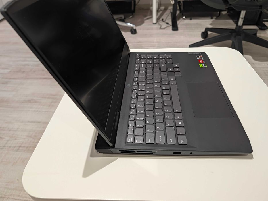 Laptop Lenovo Ideapad Gaming 3 15ARH7