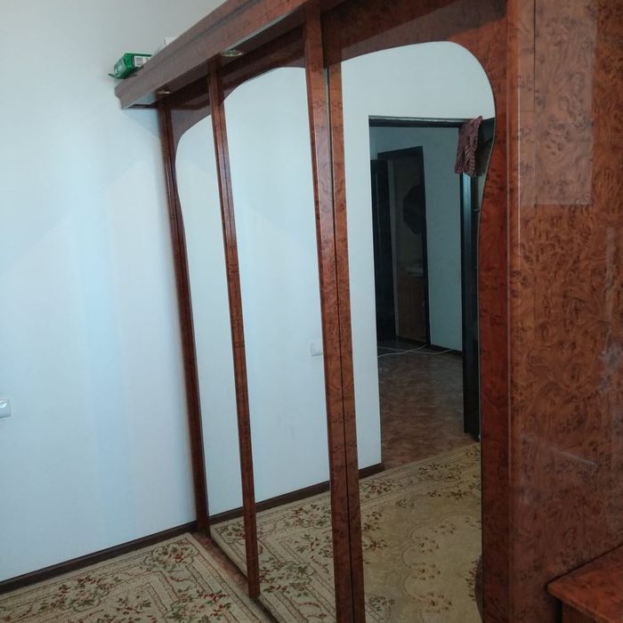 Продам спальний гарнитур